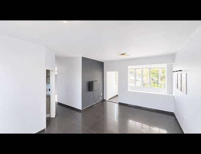 1.5 BEDROOM APARTMENT FOR SALE IN ESSENWOOD